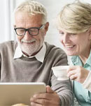 مزایا و چالشهای خانه سالمندان، چه زمانی باید این گزینه را در نظر بگیریم؟