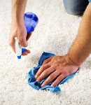 انتخاب بهترین مواد شوینده طبیعی برای فرش