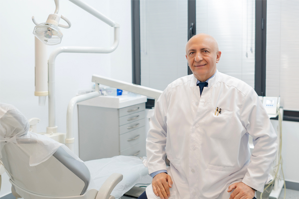 دکتر دندانپزشک، بهترین فرد برای درمان این نوع سردردها!