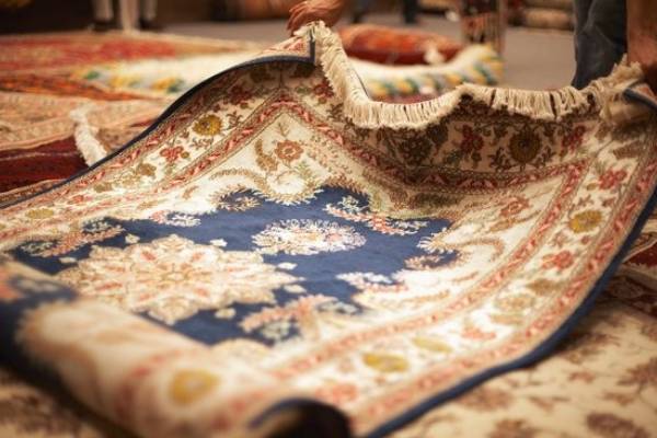 شستن انواع فرش با دستگاههای پیشرفته