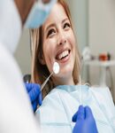 دندانپزشکی بدون درد و استرس در کلینیک دندانپزشکی دکتر امید شهباززاده