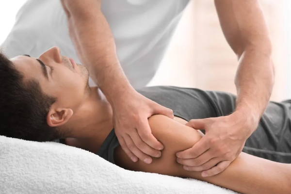 انواع ماساژ و فواید هر کدام