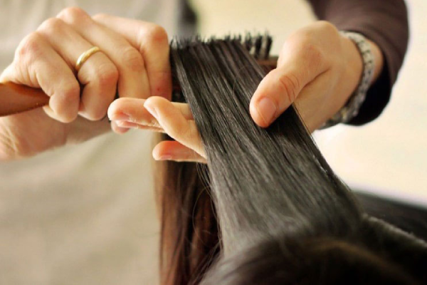 انجام نانوکراتین تخصصی در سالن زیبایی نغمه هنری