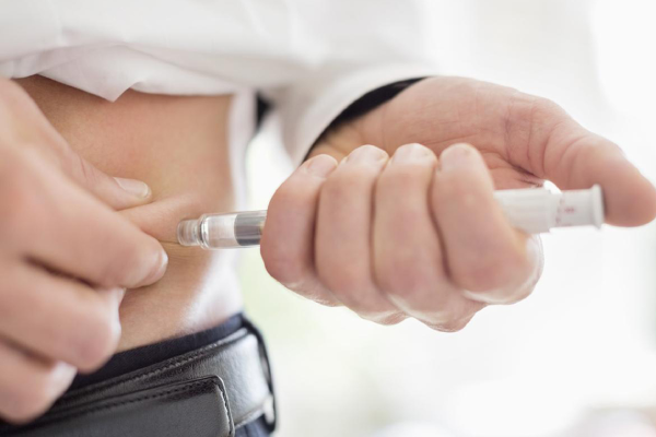 لاغری بازو و ران بدون جراحی و لیپوماتیک در بهترین مراکز لاغری تهران