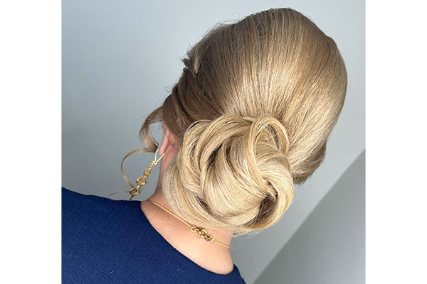 شینیون عروس در بلوار فردوس شرق