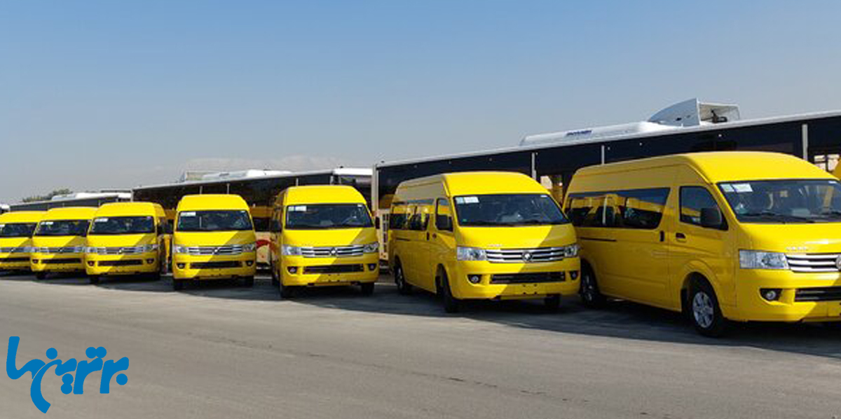 تاکسی ون در فرودگاه مهرآباد 