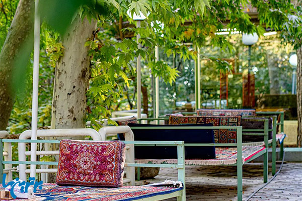 باغ رستوران سفره ایرانی