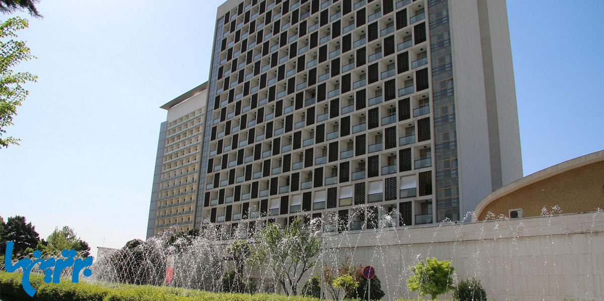هتل پارسیان استقلال در شمال تهران