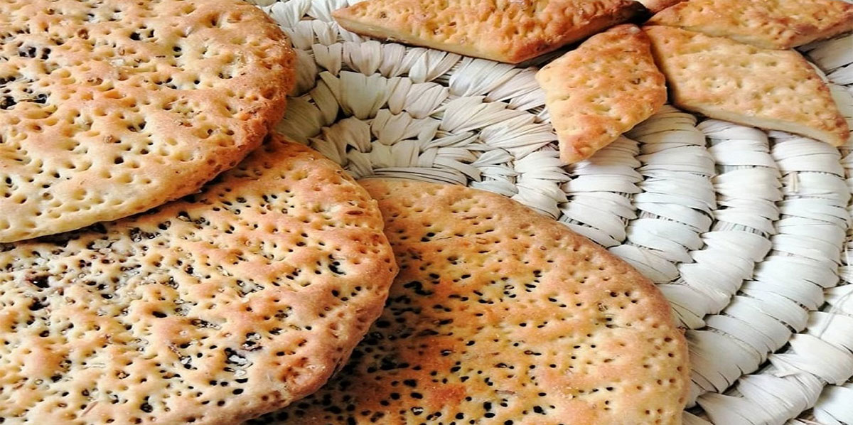 روش پخت نان خرمایی