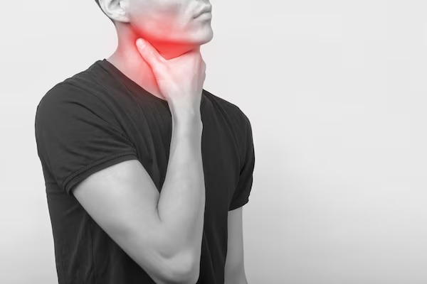 علل گلودرد شدید