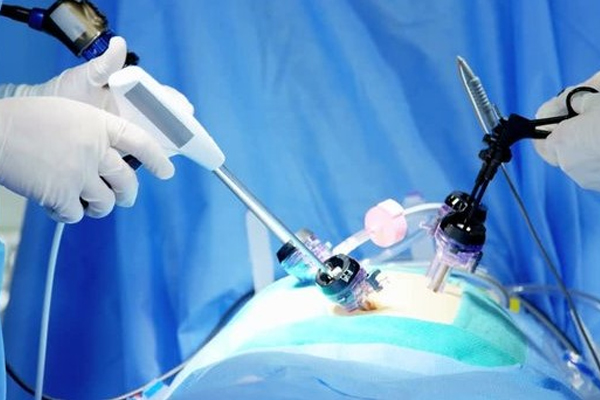 آیا همه بیماران میتوانند از لاپاراسکوپی استفاده کنند؟