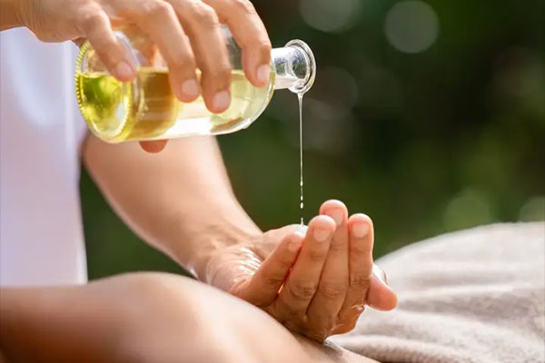 چه ماساژ هایی  برای رفع درد عضلانی کاربرد دارند