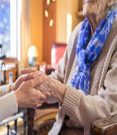 آیا خانه سالمندان جایگزین مناسبی برای مراقبت از سالمندان است؟