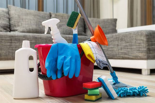 قالیشویی حرفه‌ای چیست و چه تفاوتی با شستشوی خانگی دارد؟