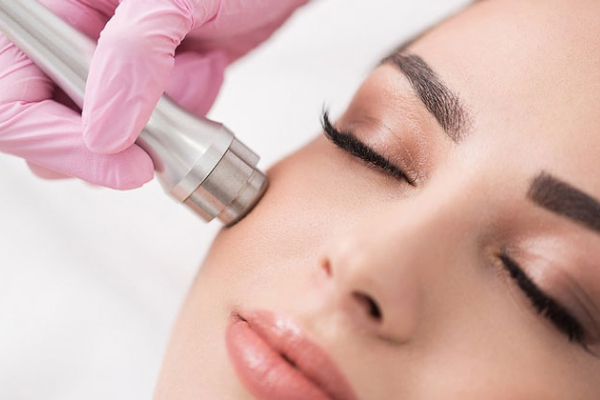 فواید میکرودرم برای پوست