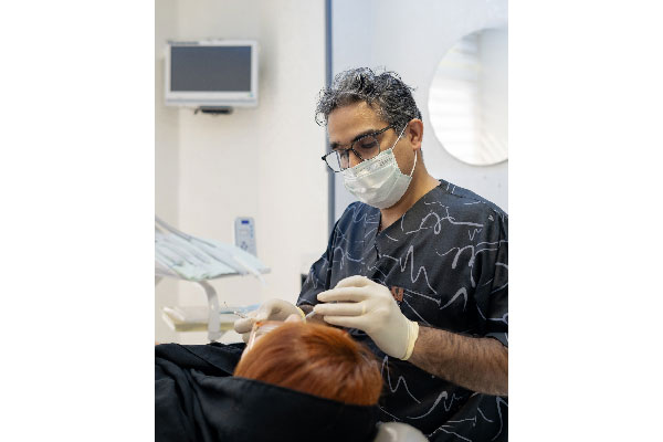 بروساژ دندان توسط دکتر ابوالحسنی