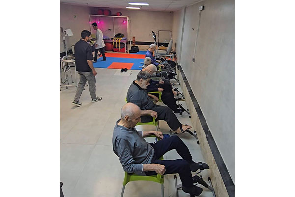 مرکز سالمندان یاسمین