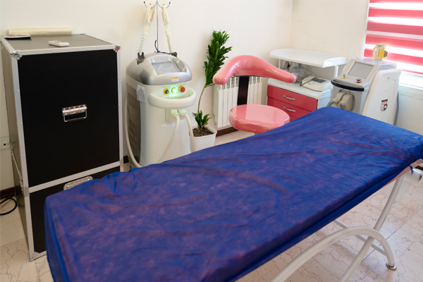 تزریق مزوتراپی جوانساز توسط دکتر مژگان کریمی