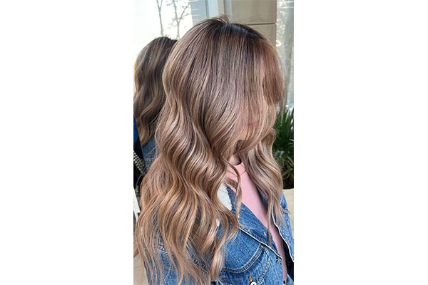 چالش‌های حفظ رنگ مو در تابستان و زمستان