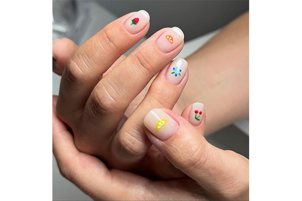 مرکز تخصصی ناخن الناز اسکندری