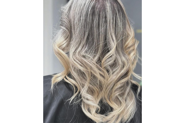 انتخاب لایت مو بر اساس رنگ پوست