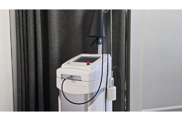 پلی کلینیک فیزیوتراپی و زیبایی پندار