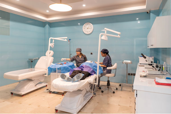 کلینیک زیبایی پارسیان (پارسیان بیوتی)