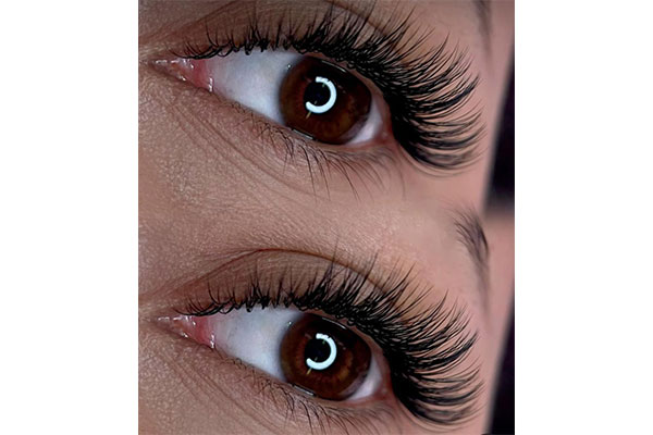 آموزشگاه آرایش و زیبایی کیمیای هنر