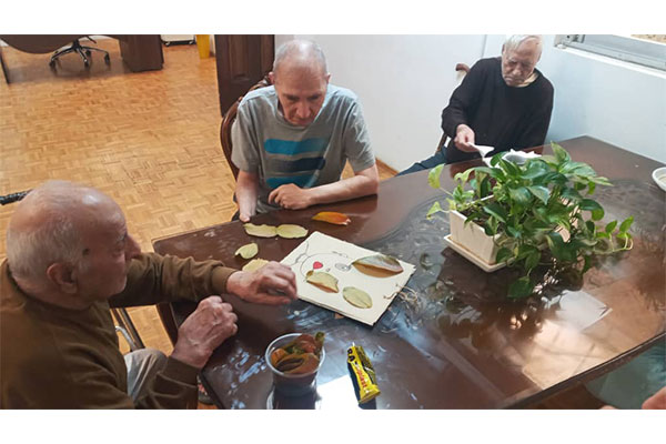 سالمندان سپیدار - مرکز توانبخشی و نگهداری