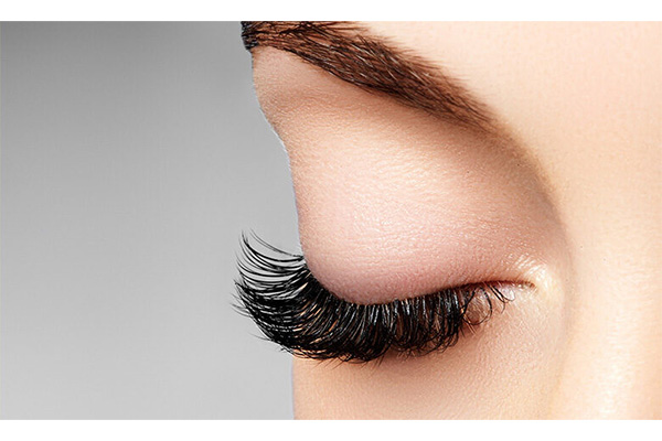 تصویر خدمات مژه - سالن زیبایی شهرزاد