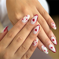 خدمات ناخن - سالن زیبایی فرنچ سفید