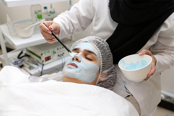 تصویر خدمات پوست - سالن زیبایی لونا