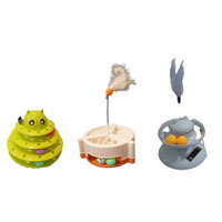 تصویر اسباب بازی مخصوص پت همراه با توپ متحرک