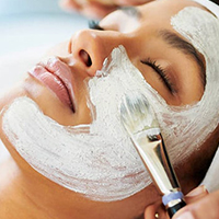 فشیال پوست - سالن زیبایی بیوتی گاردن