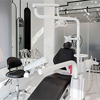 ایمپلنت دندان -  مرکز دندانپزشکی دیجیتال دکتر زهرا حجت خواه