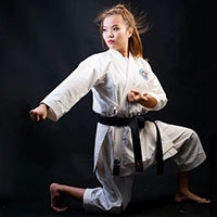 کاراته بانوان - باشگاه ورزشی نسل آینده